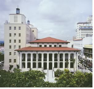 José V, Toledo U.S. Post Office and Courthouse, Old San Juan, P.R, by Maurice N. Finegold, FAIA, Finegold Alexander + Associates. (Photo by Kyle R. Brooks)