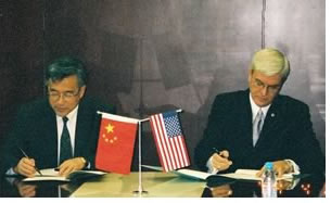 ASC President Song Chunhua, Hon. AIA., and AIA President Eugene C. Hopkins, FAIA, signed the revised accord in Beijing on April 14.