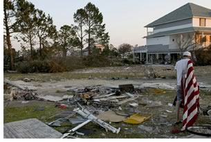 Homes and peoples lives affected by Hurricane Ivan. FEMA photo/Andrea Booher.
