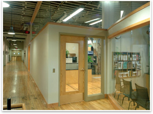 Flexible use of the architecture break-out rooms are used for traditional teaching and project presentations and juries.
