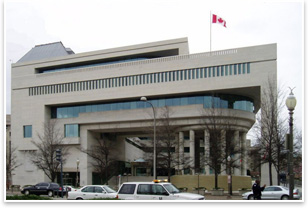 Canadian Chancery, Washington, D.C. (Photo by SimonP from Verne Equinox.)